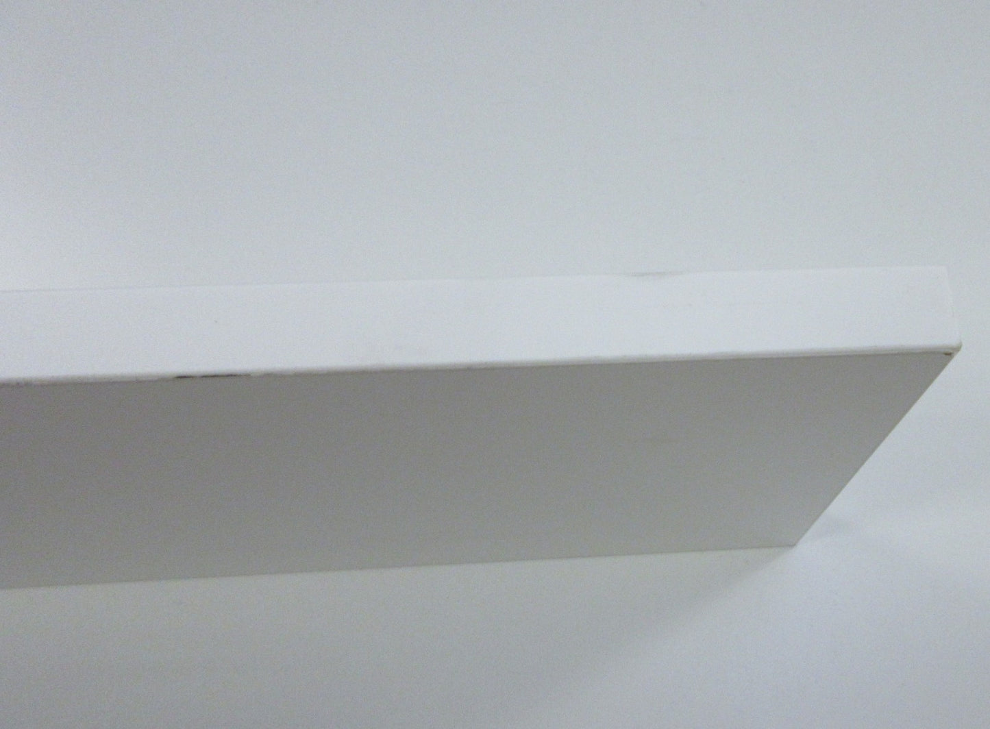 Spanplatte weiß mit ABS Kante B-Ware leichte Abplatzungen 19 mm 40 x 16 cm3