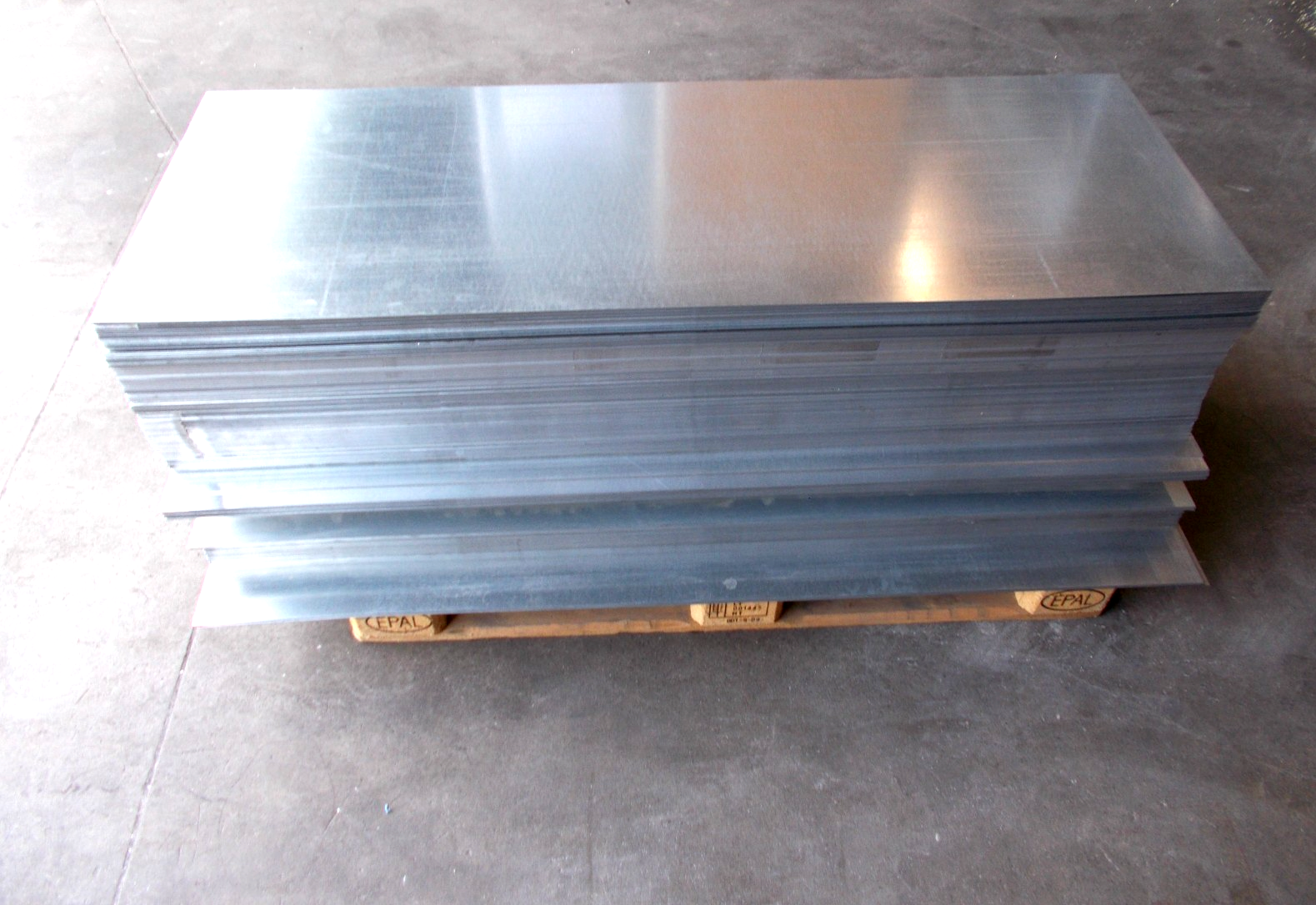 Stahlblech verzinkt 0,75 mm 670 mm x 1470 mm DX51D+Z275 Feinblech Metall