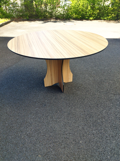 Garten Terrassen Balkon Ess-Tisch aus HPL Wetterfest  1300 mm Rund Holzdekor1
