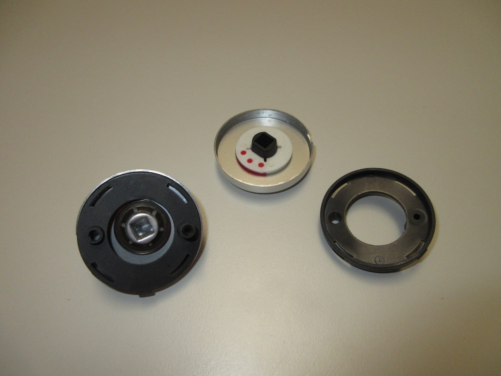 WC - Verriegelung Basis U-Form Rosette Neu3