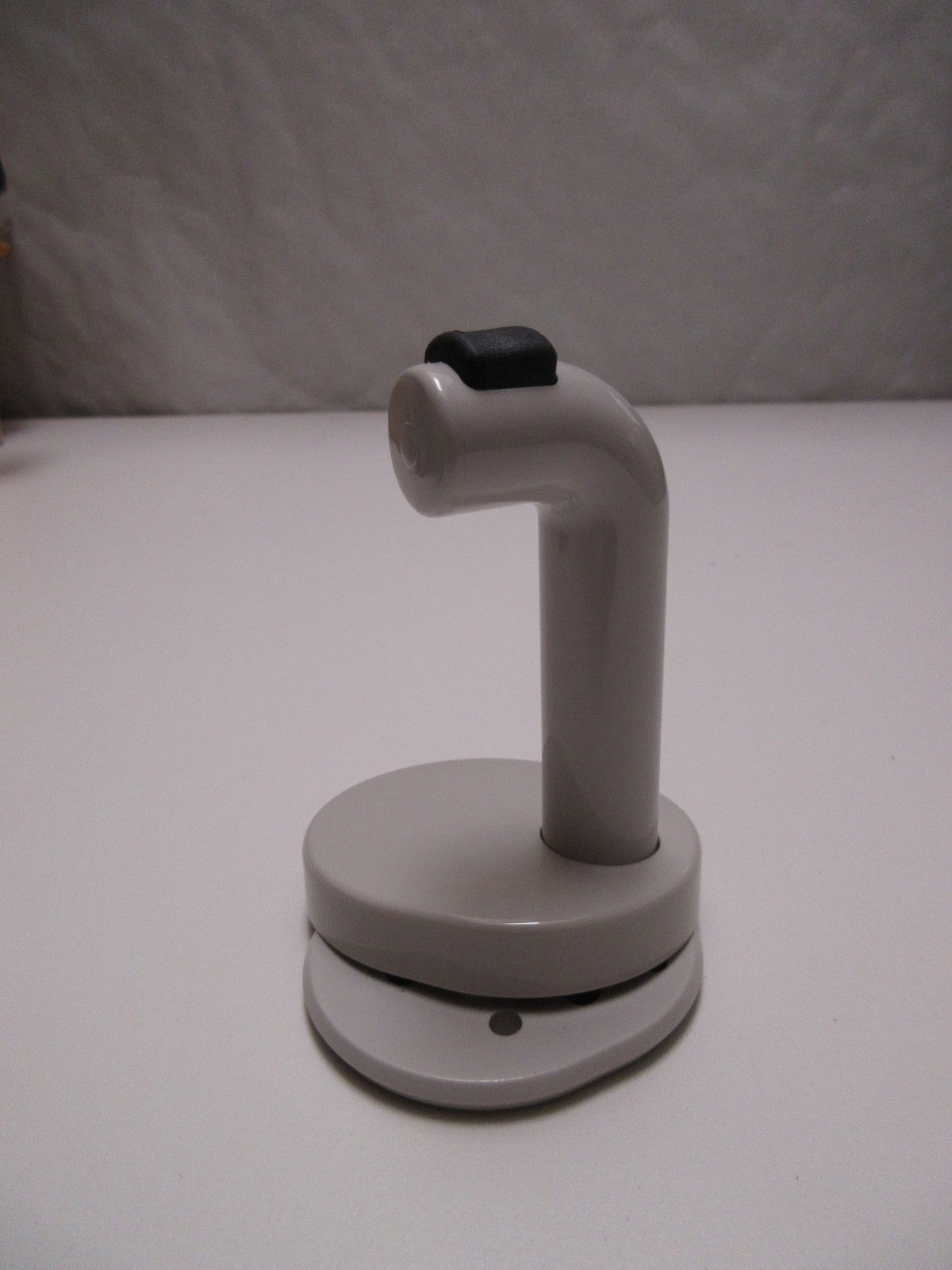 Normbau Einzelhaken mit Türstopper  grau/Manhattan Neu0
