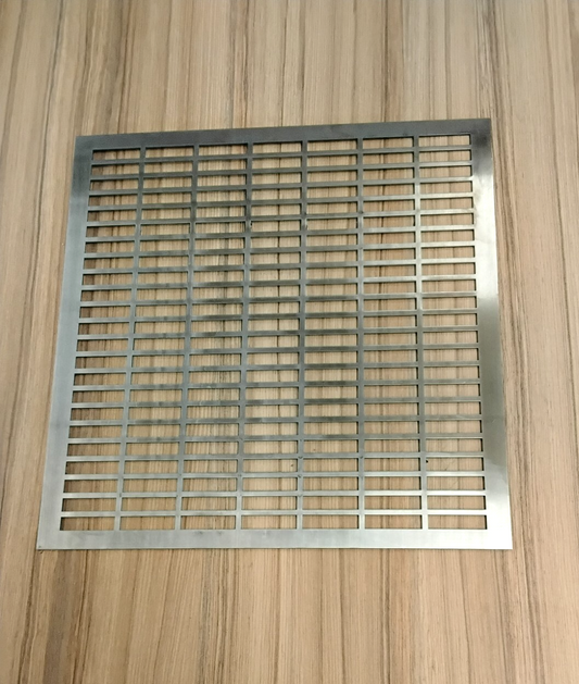 Edelstahl Lüftungsgitter 420 mm x 420 mm x 2 mm0