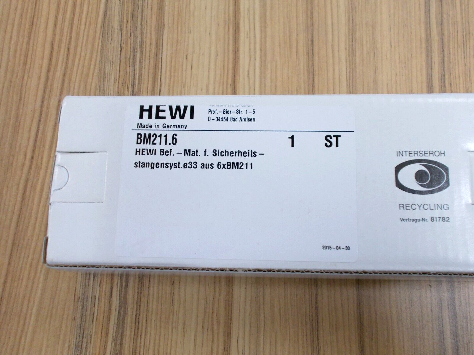 HEWI Dusch-Wannenhandlauf mit verschiebbarer Brausehalterstange  System 9007