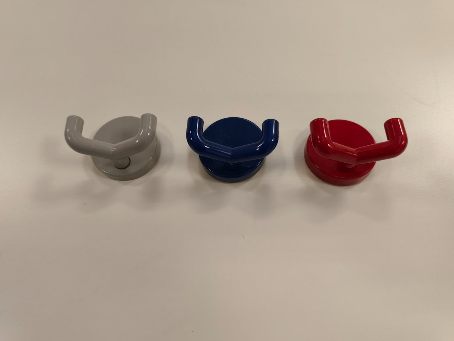 HEWI Doppelhaken der Serie 801 3er Pack4