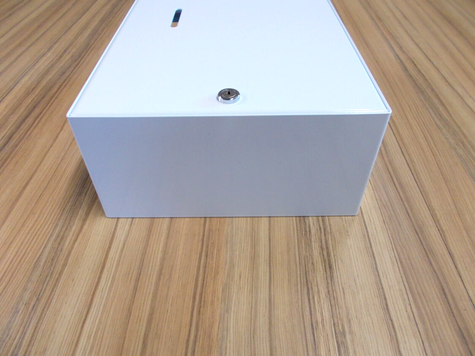 AIR WOLF 35 751 Papier Handtuchspender Serie Omikron II4