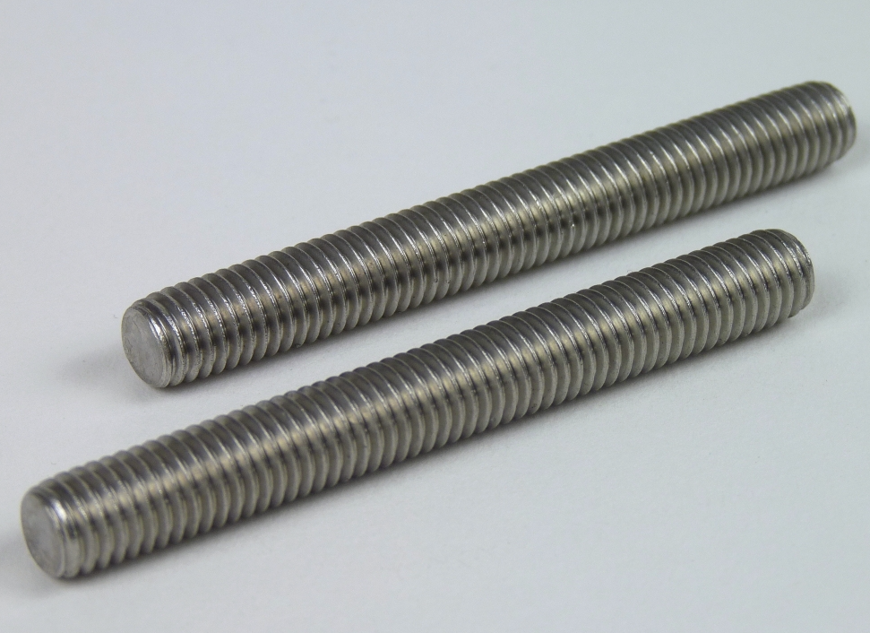 DIN976A Schrauben M8 x 25 - 100 Stück1