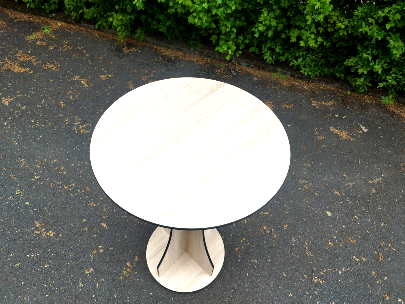 Garten Terrassen Balkon Bistro-Tisch aus HPL Wetterfest Rund 700 x 1100 mm2