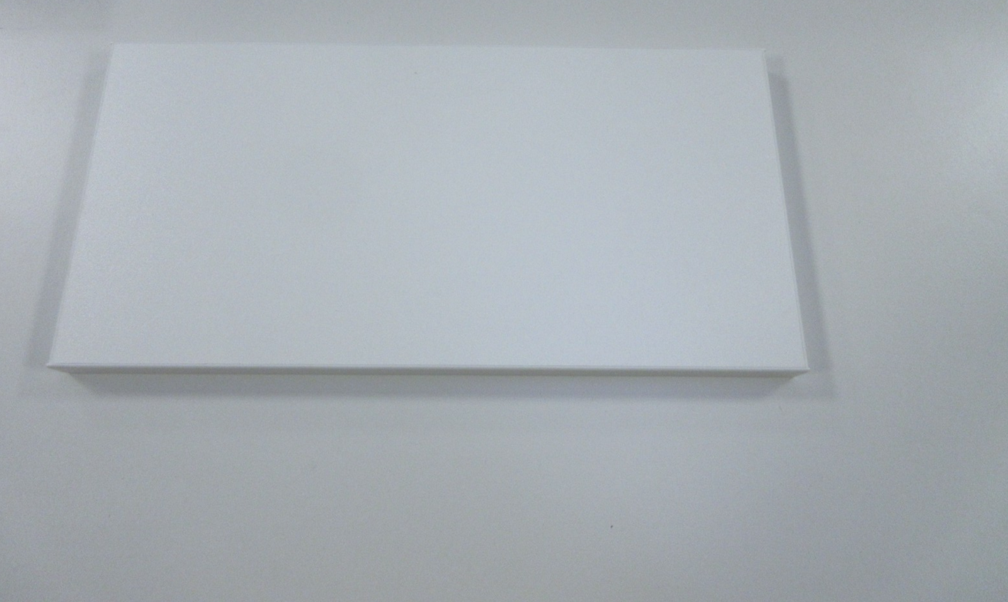 Spanplatte weiß  ABS Kante B-Ware leichte Abplatzungen 19mm 17,1x34,6 cm0
