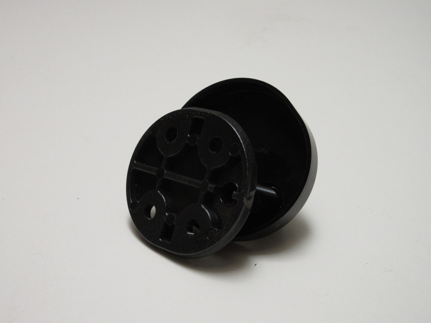 Normbau Wandhaken Nylon Haken ø 52 mm1