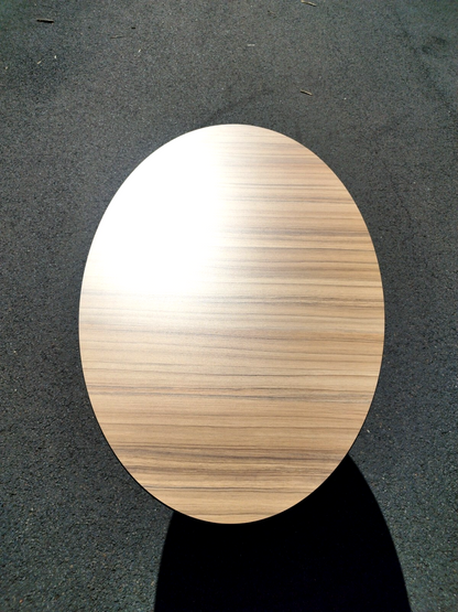 Garten Terrassen Balkon Ess-Tisch  HPL Wetterfest Oval 1300 m x 800 mm Holzdekor