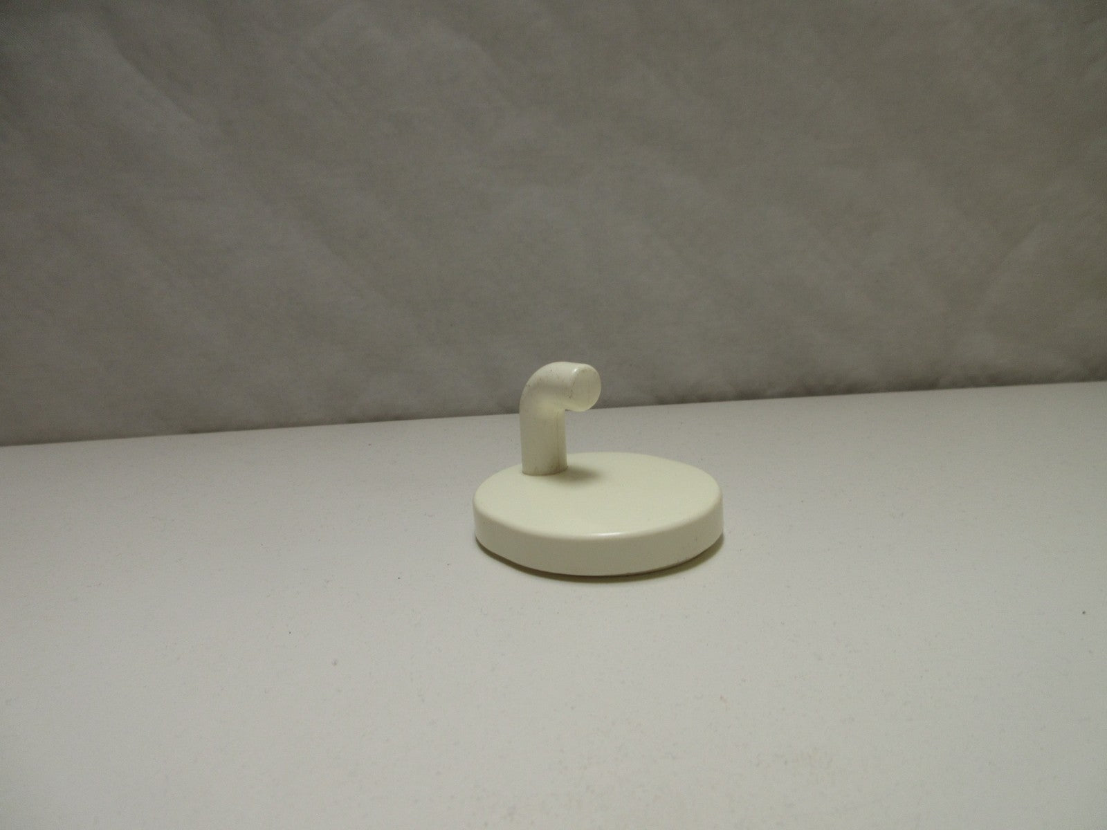 Normbau Wandhaken  ø 52 mm0