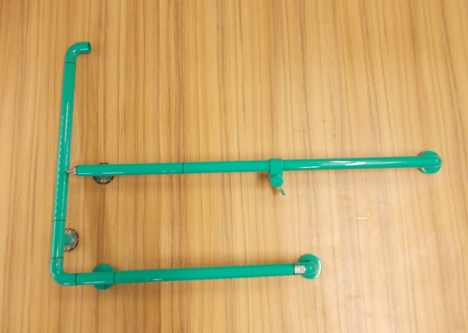 Normbau Nylon Line Barrierefreies Badezimmer-Set in Mintgrün13